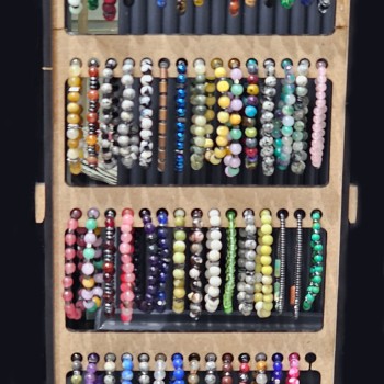 Ahşap Bileklik Standı